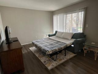Cozy Retreat 1.8 Mi to Stadium - Gainesville - 3