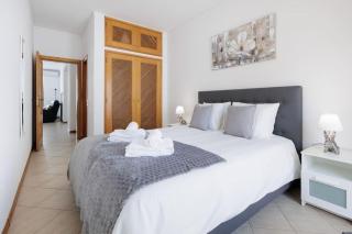 Sea-Front 1' Min! - Apartment with AC & WiFi - Quarteira - 3