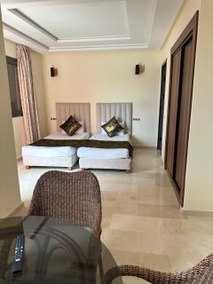 Villa avec pool privé avenue Mohamed 6 zone touristique Agdal - 1