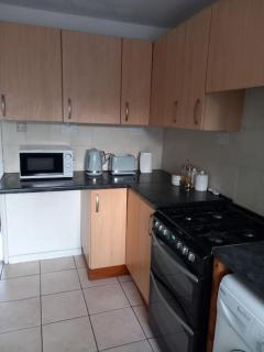 3 bedrtoom comfortable house - Houghton Regis - 4