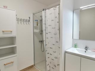 T3 neuf climatisé avec terrasse, piscine et parking à Argelès-sur-Mer - FR-1-732-27 - Argelès-sur-Mer - 4