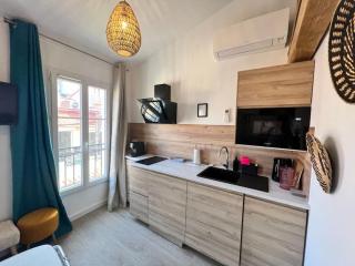 Les Appartements de Nana 10 - Studio hypercentre, Rue Meynadier, Palais & Plage, clim, wifi - Cannes - 8