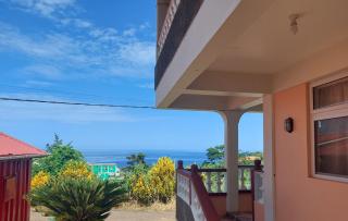 Sea View Guest Accommodation - Roseau - 7