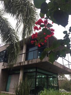 Chácara com jardim e piscina no alto da serra - 1