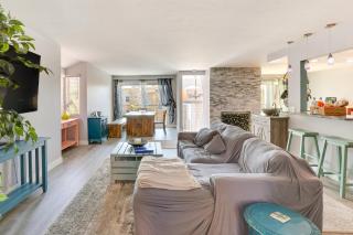 Carlsbad Rental with Private Balcony and Pool Access! - Carlsbad - 7
