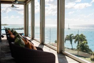 Beautiful 3 story 8,000 sq ft Oceanside Mansion - Nevis - 7