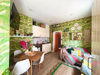 City cottage with cosy garden in London - Londra - 0