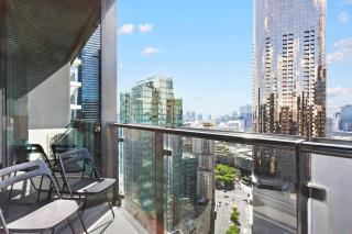 'Sensational Southbank' A Modern Resort style Stay - 8