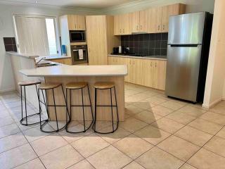 Sandstone Point and Bribie Beaches - 5