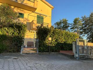 Relax vista mare con giardino - 5