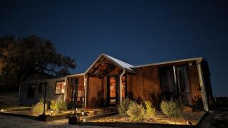 Sunstone - 2 Bed Eco Cabin - Kundalini Lodge - Grattai - 0