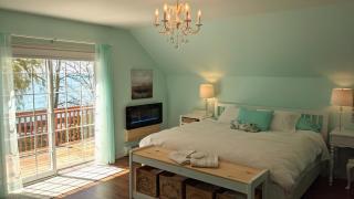 Deluxe Point Pelee Lakefront Home with King Bed! - Leamington - 8