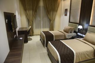 HOTEL VAHINI GRAND - Bhavāni - 9