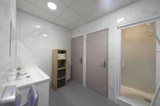 Loft 250m2 avec écran led géant de 10m2 - Marseille - 2