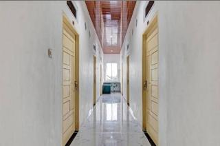 RedDoorz near Parit Indah Pekanbaru - Parit - 5