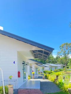 D View Holiday Homes - 9