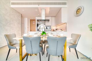 Fancy 2BR at The Address Residences JBR by Deluxe Holiday Homes - Dubai - 9