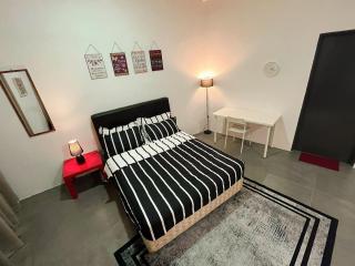 Immense Studio EmpireDamansara/WiFi/Netflix - Petaling Jaya - 0