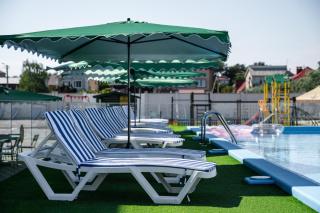 Weekend Family Hotel - Karolino-Buhaz - 5