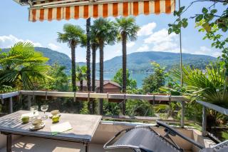 Queen Lake View - Happy Rentals - Ponte Tresa - 0