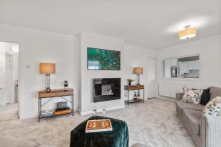 Silver Stag Properties, Luxurious 3 BR Bungalow - Worthington - 7