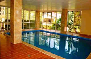 Golden Fleece Hotel - 4