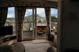 Caravan with sea views on the coast near St Davids - Pembrokeshire - 4