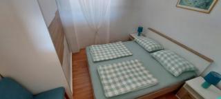 House Lucija with berth in Murter - Murter - 3