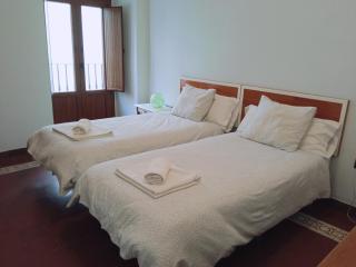 Apto La Almena 2 junto a Plaza Mayor,2 habitaciones,parking gratuito - Cáceres - 4
