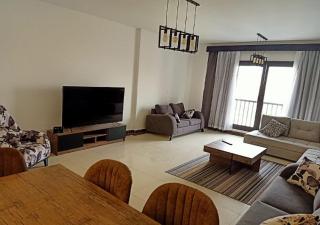 Spacious 2Bdrs duplex in Porto new Cairo - 9