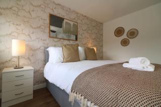 Signature - Binnie House - Cumbernauld - 2