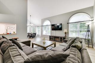 Spacious Scotrun Home with Game Room, Amenity Access - Scotrun - 7