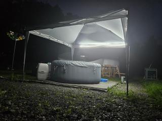 Nuit insolite dans une bulle avec jacuzzi privatif - - 3