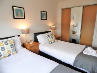 Signature - Brambling House - Coatbridge - 7