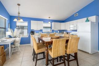 Bikini Bottom House - Gulf Shores - 3
