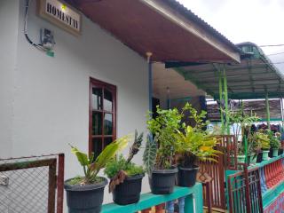 Olivia Homestay - Parapat - 9