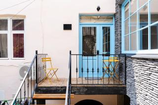 Tbilisian Yard - City Center - 9