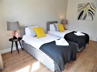 Signature - Langlands House - Glasgow - 6