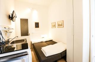 Raffaello studio flat - 0