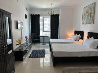 R N D Vacation apartment in downtown business bay - Dubai - 6
