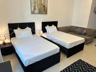R N D Vacation apartment in downtown business bay - Dubai - 7