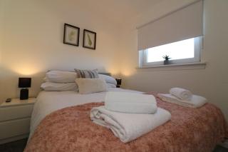 Signature - Honeywell House - Chapelhall - 9