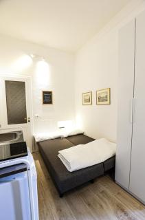 Raffaello studio flat - 3