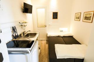 Raffaello studio flat - 1