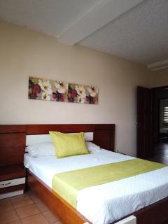 Hotel Ebenezer - Santo Domingo de los Colorados - 9