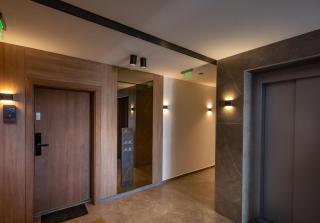 Urban Plaza Mountain View Luxury Retreat - 5
