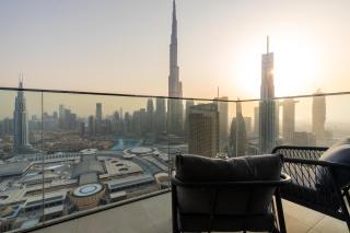 Ultimate Stay Full Burj Khalifa & Downtown Views Designer Luxury High Floor connected to Dubai Mall for 4 People - Dubai - 0
