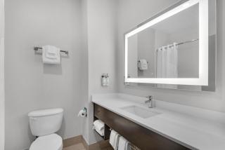 Holiday Inn Express Destin E - Commons Mall Area by IHG - Destin - 1