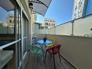 luxury 2 BD by dizingof near the beach - 5