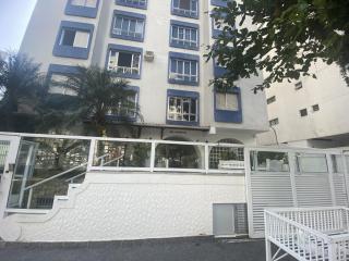 Tranquilidade e Conforto a 150 metros da praia - Guarujá - 8